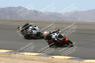 media/Apr-10-2022-SoCal Trackdays (Sun) [[f104b12566]]/Bowl (11am)/